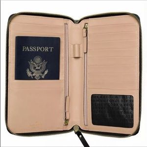 !!!SOLD!!!Kate Spade travel wallet